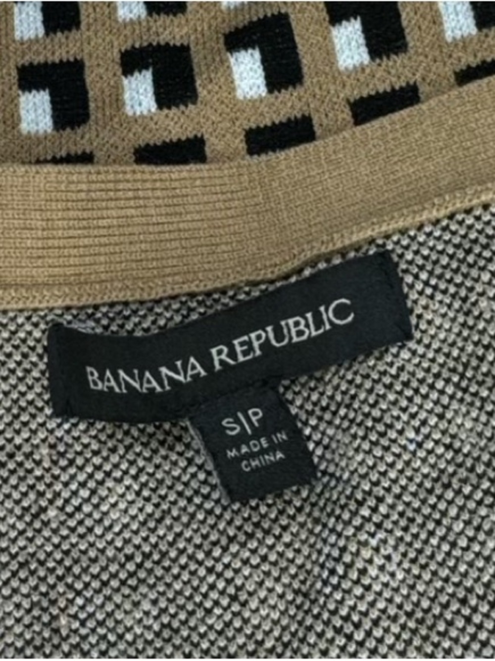 NWOT - BANANA REPUBLIC Knit Tank Top
Small Brown - Discontinued/Sold Out - Picture 4 of 8